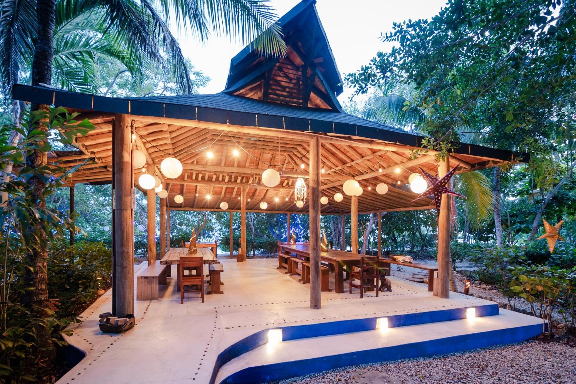 Hotel Playa Manglares Isla Baru Santa Ana  エクステリア 写真