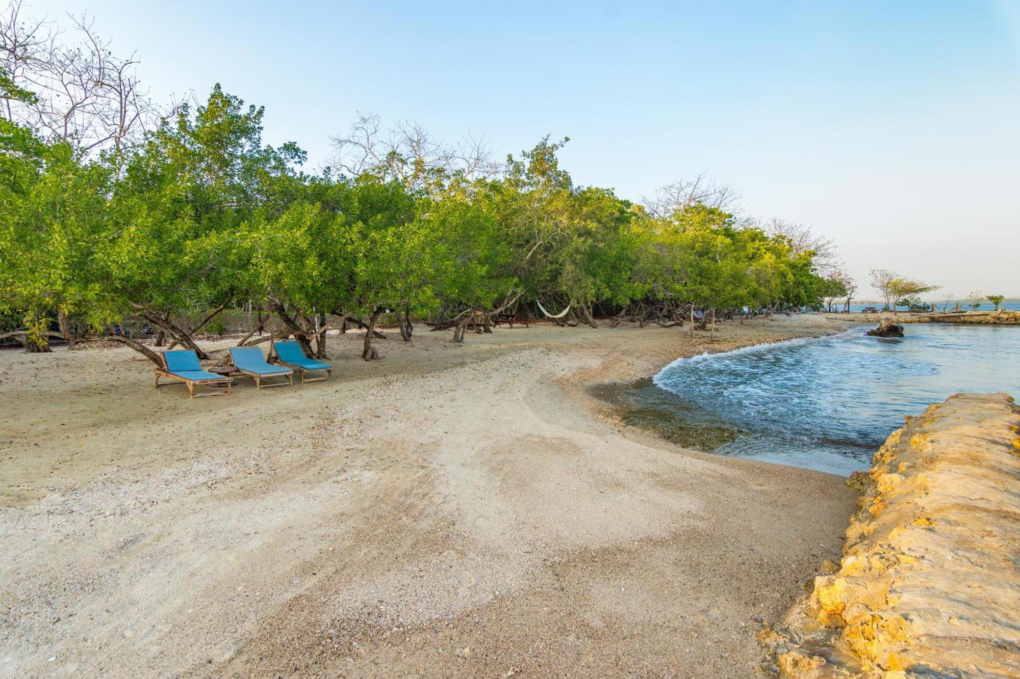 Hotel Playa Manglares Isla Baru Santa Ana  エクステリア 写真