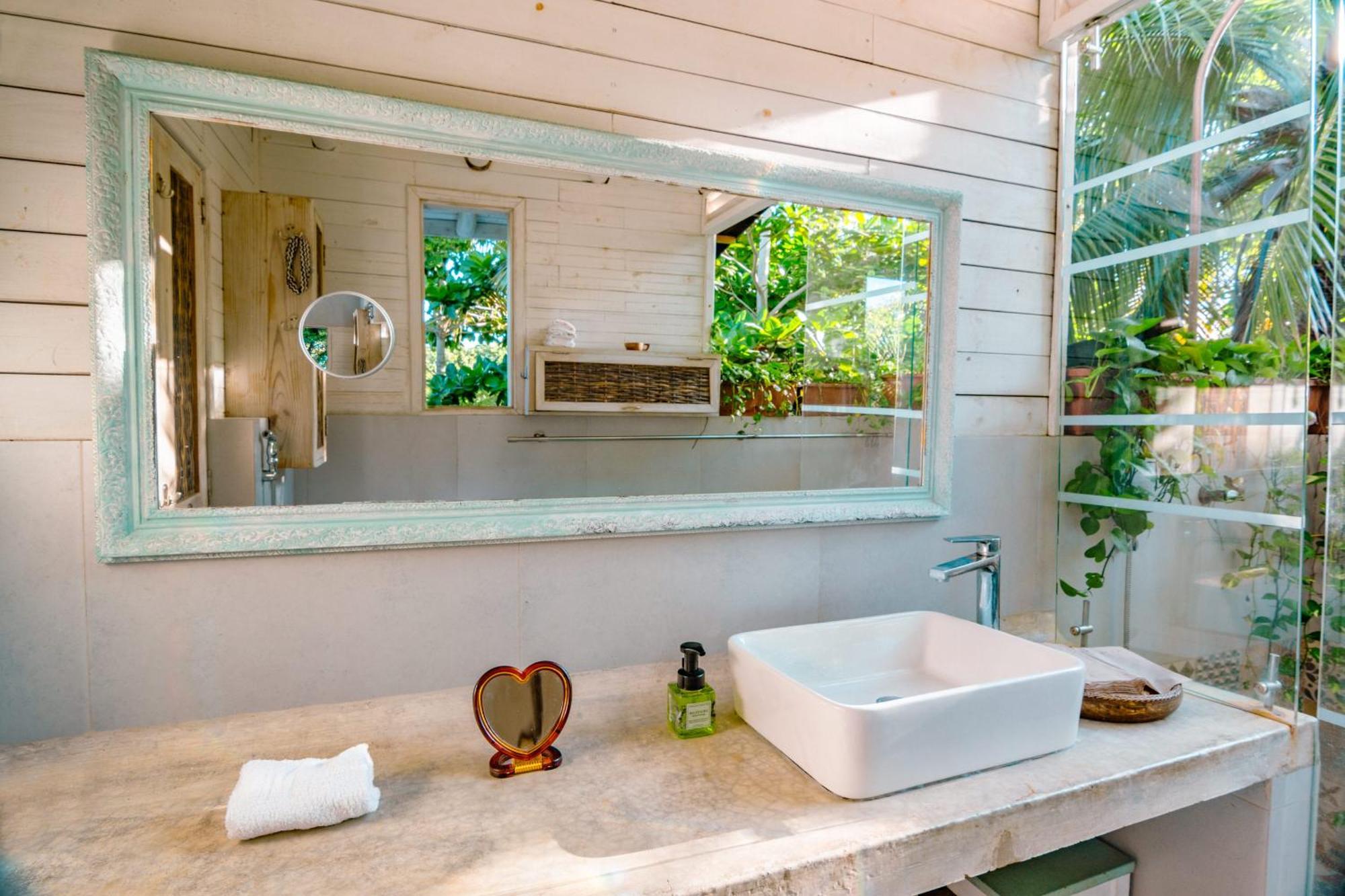 Hotel Playa Manglares Isla Baru Santa Ana  エクステリア 写真