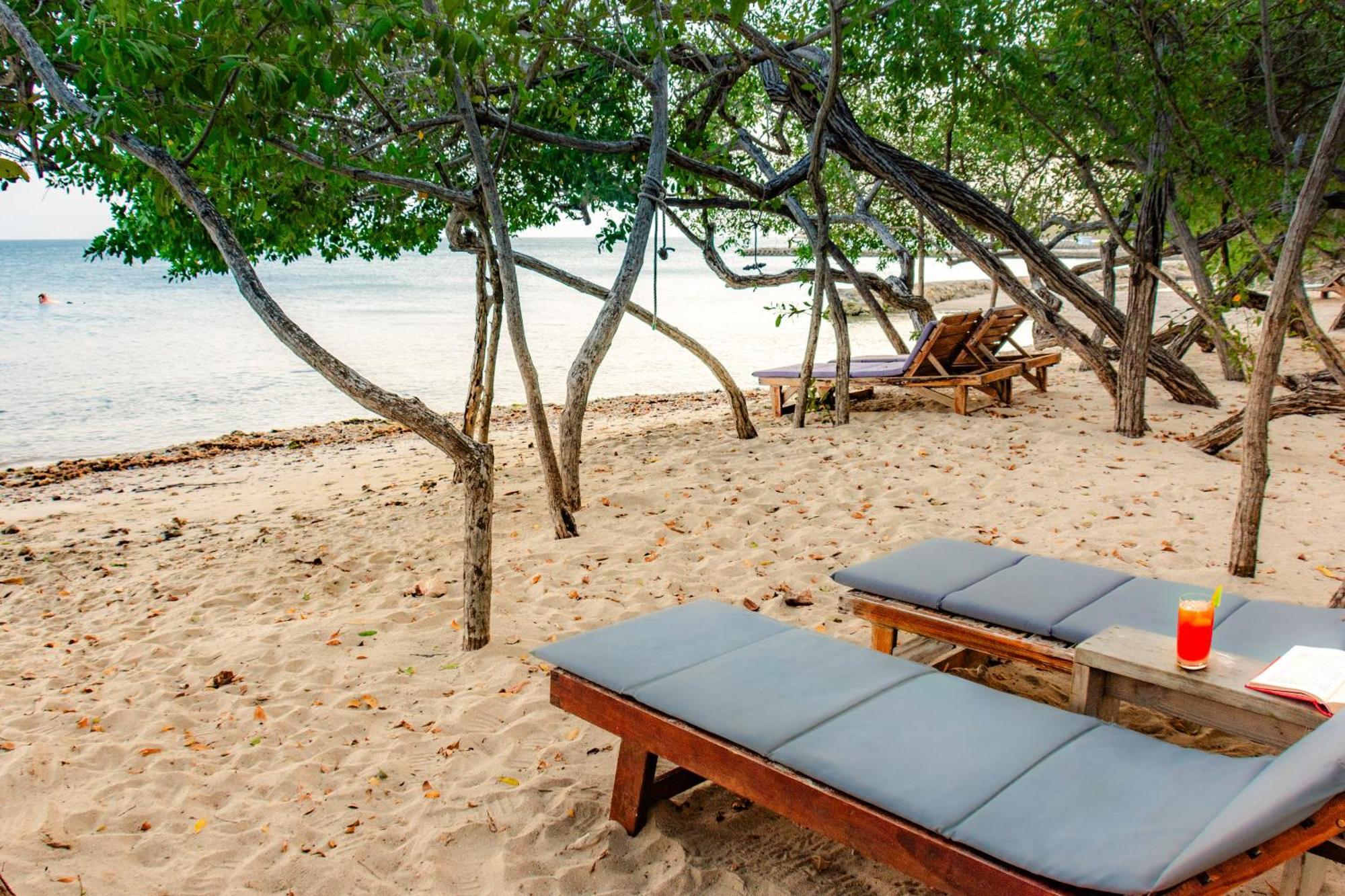 Hotel Playa Manglares Isla Baru Santa Ana  エクステリア 写真